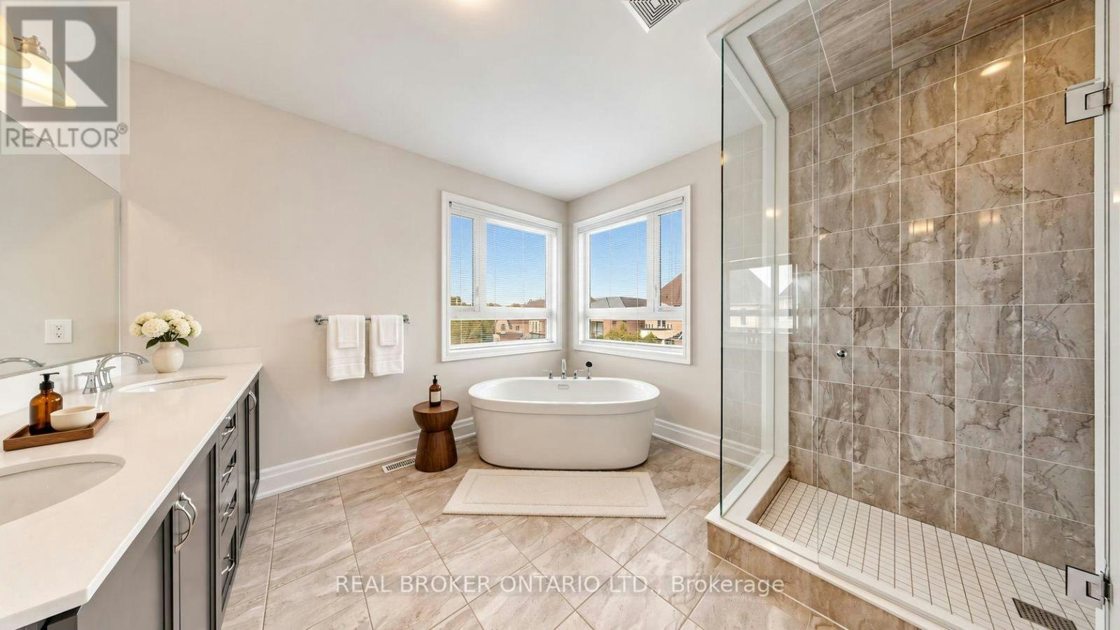 106 Via Romano Boulevard, Vaughan, ON, L6A 4X1 - 19