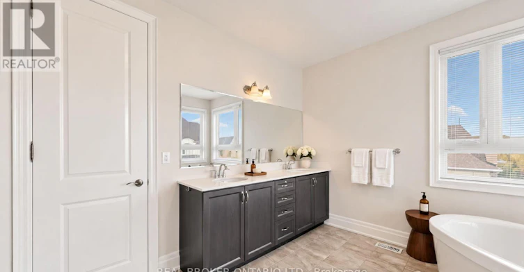 106 Via Romano Boulevard, Vaughan, ON, L6A 4X1 - 18