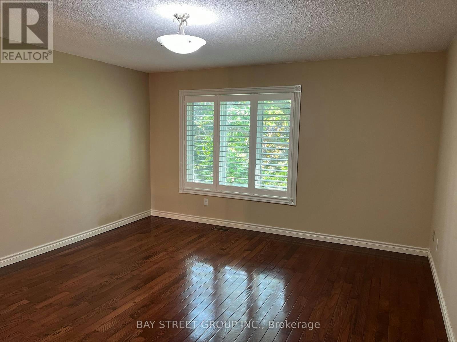 1035 Masters Green, Oakville, ON, L6M 2N8 - 25