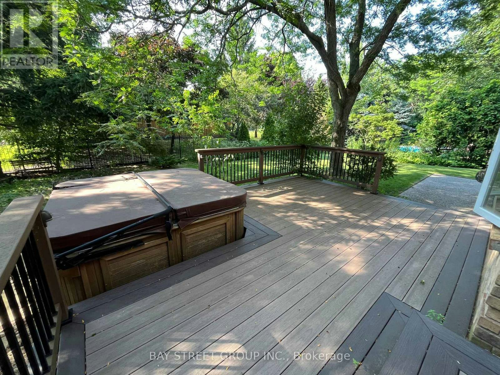 1035 Masters Green, Oakville, ON, L6M 2N8 - 38