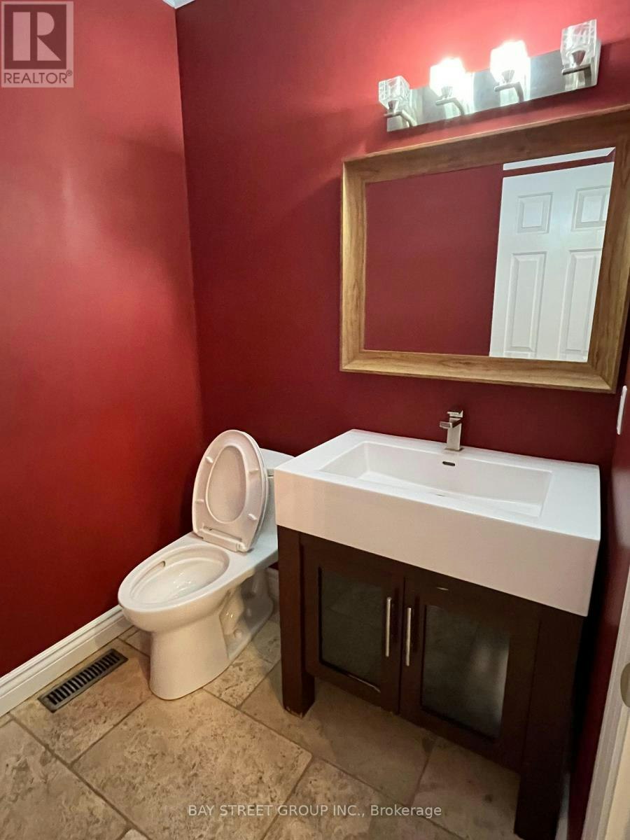 1035 Masters Green, Oakville, ON, L6M 2N8 - 17