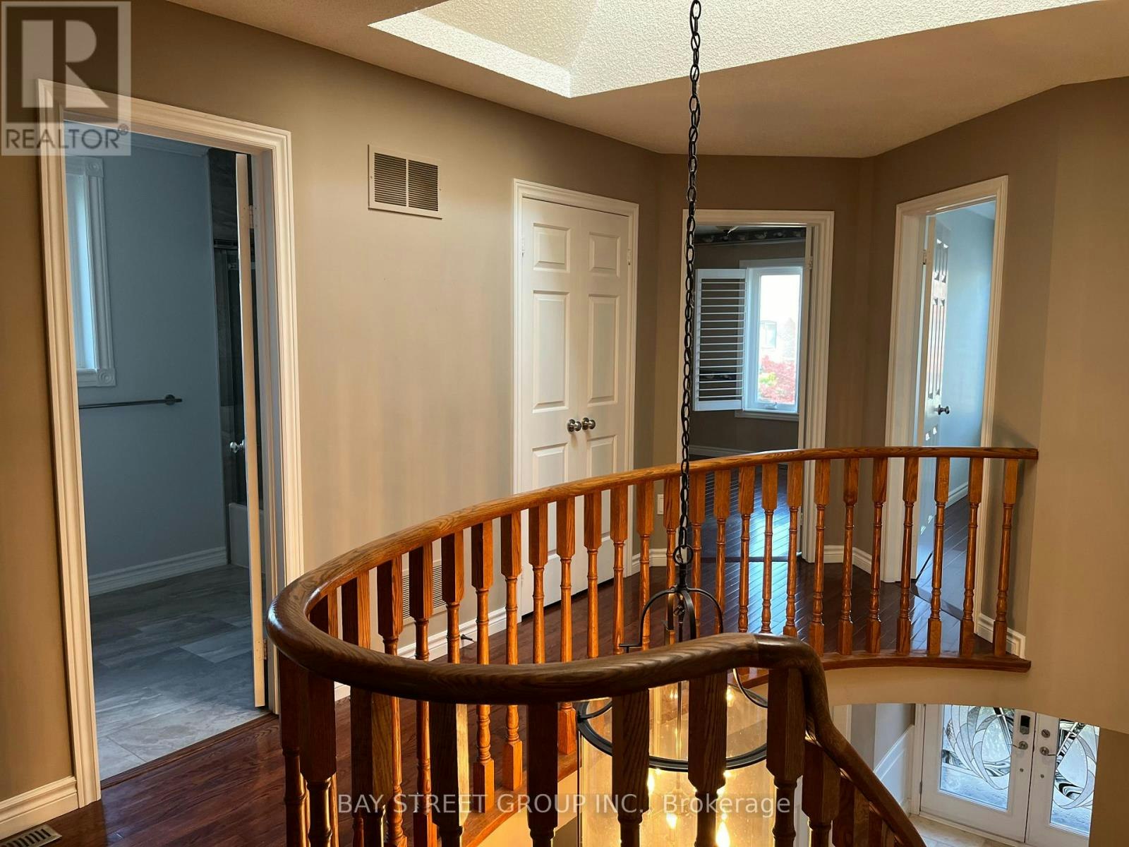 1035 Masters Green, Oakville, ON, L6M 2N8 - 18