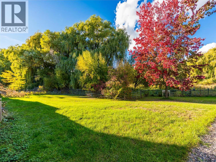 7001 Learmouth Road, Coldstream, BC, V1B 3H1 - 57