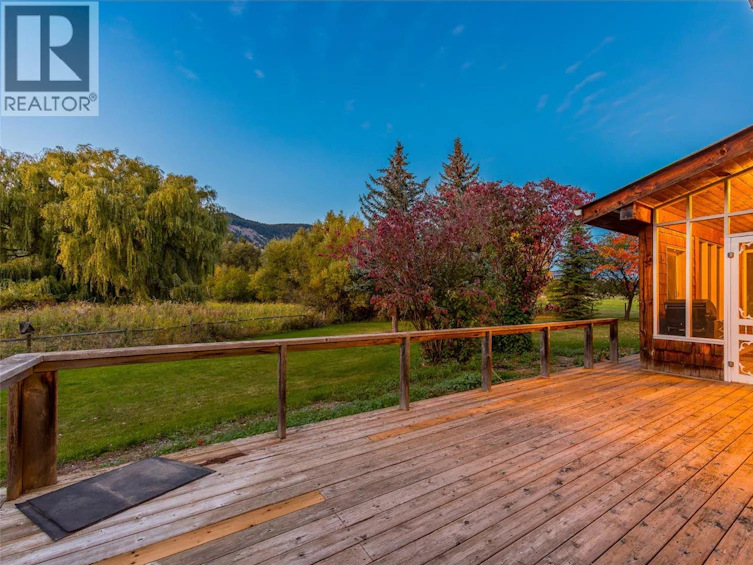 7001 Learmouth Road, Coldstream, BC, V1B 3H1 - 3