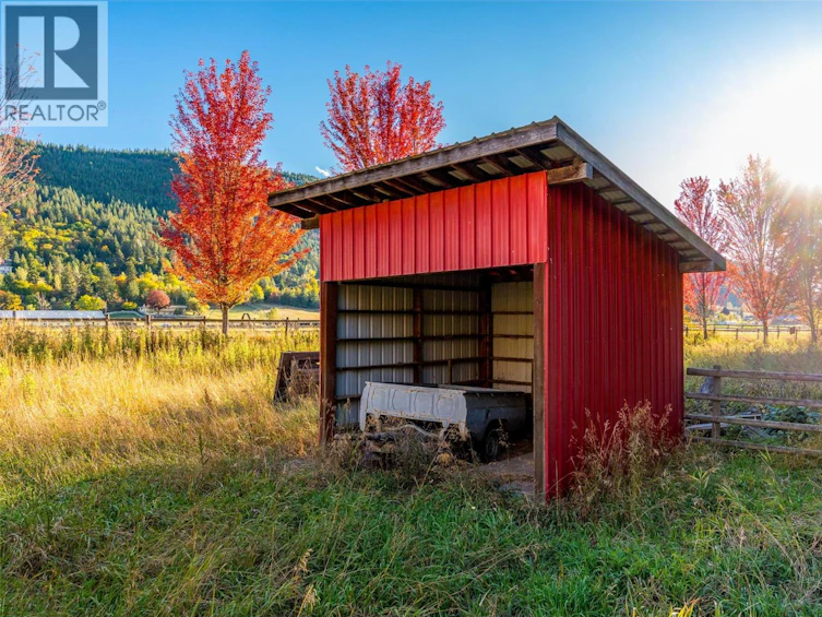 7001 Learmouth Road, Coldstream, BC, V1B 3H1 - 66