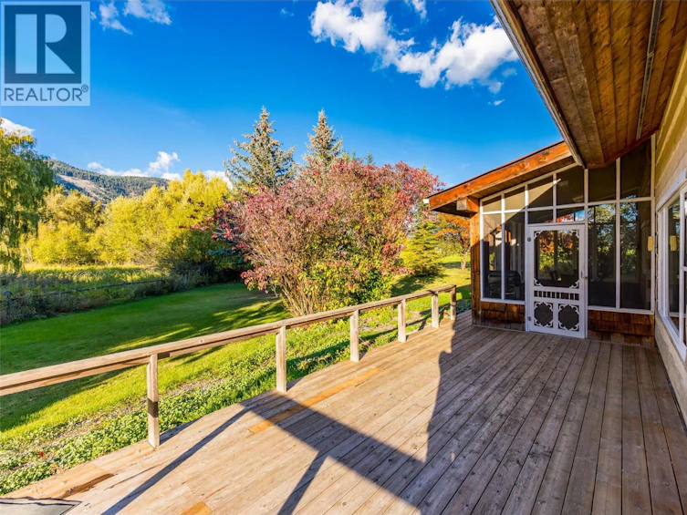 7001 Learmouth Road, Coldstream, BC, V1B 3H1 - 45