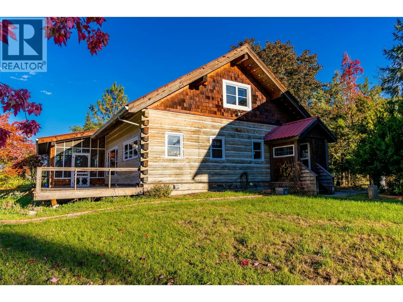 7001 Learmouth Road, Coldstream, BC, V1B 3H1 - 12