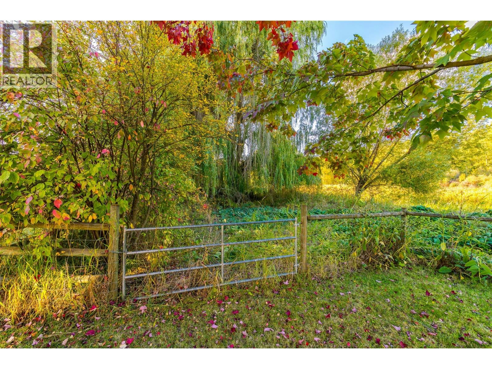 7001 Learmouth Road, Coldstream, BC, V1B 3H1 - 63