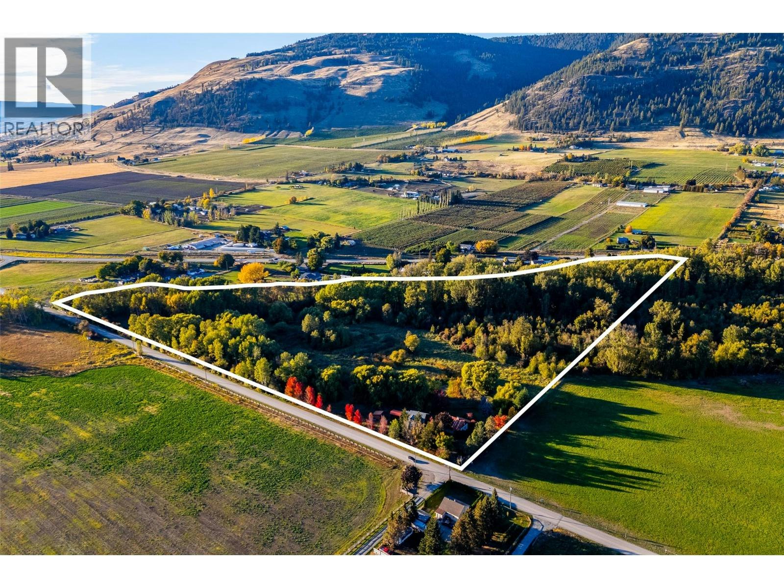 7001 Learmouth Road, Coldstream, BC, V1B 3H1 - 78
