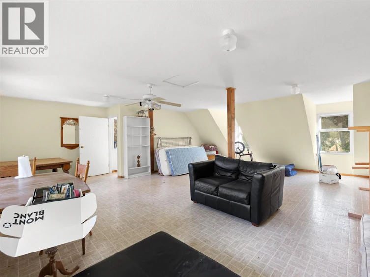7001 Learmouth Road, Coldstream, BC, V1B 3H1 - 52