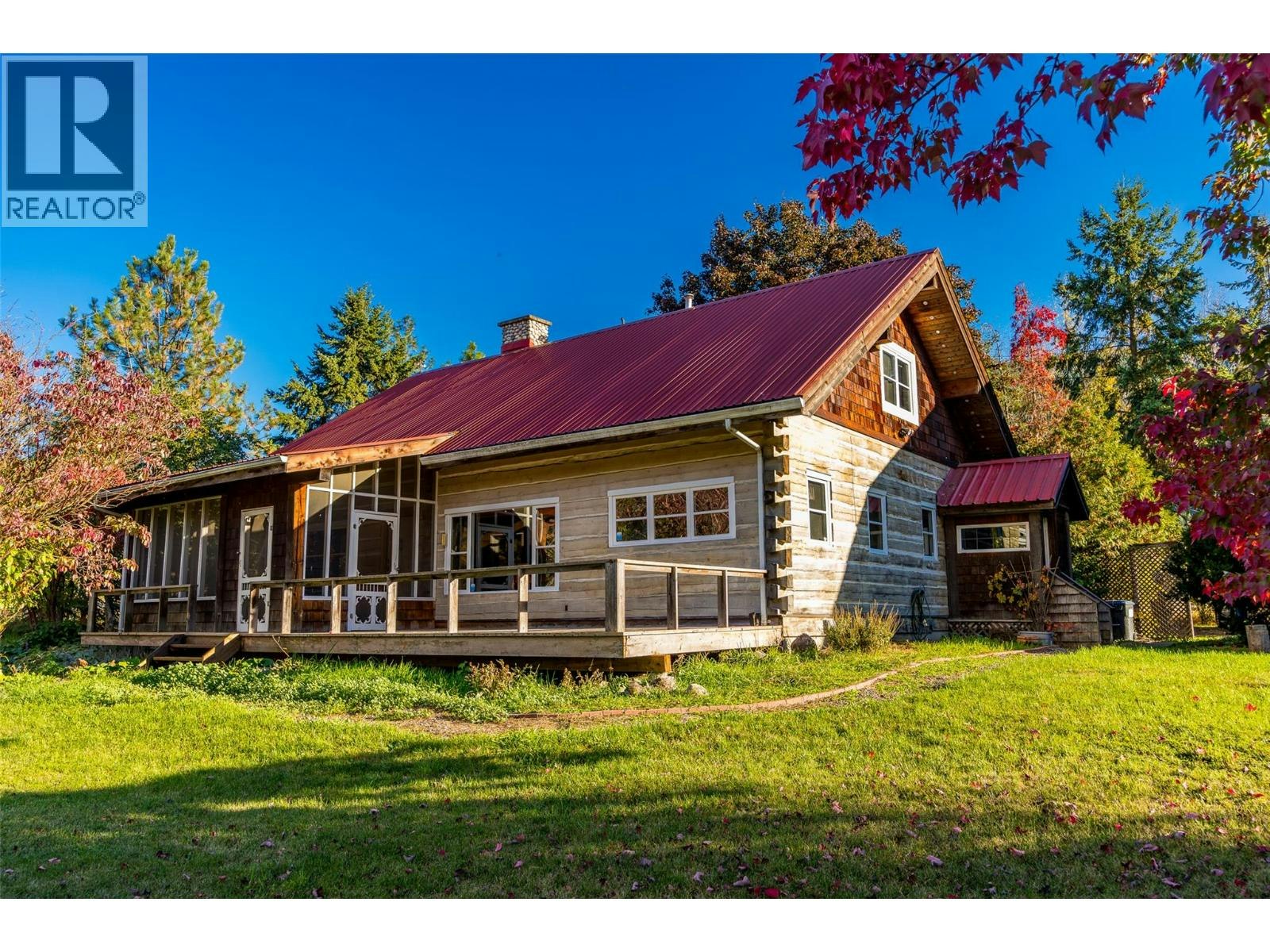 7001 Learmouth Road, Coldstream, BC, V1B 3H1 - 10