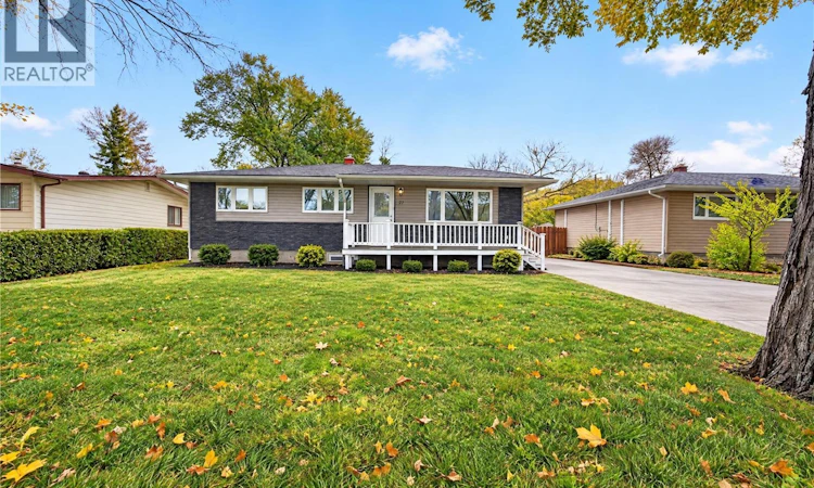21 Dunning Crescent