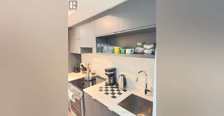 1106-100 Queen Street E, Toronto, ON, M5C 0B5 - 6