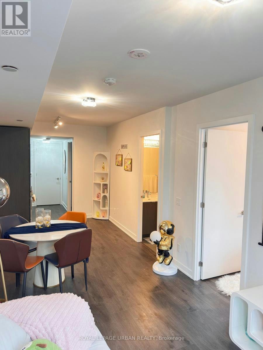 1106-100 Queen Street E, Toronto, ON, M5C 0B5 - 11