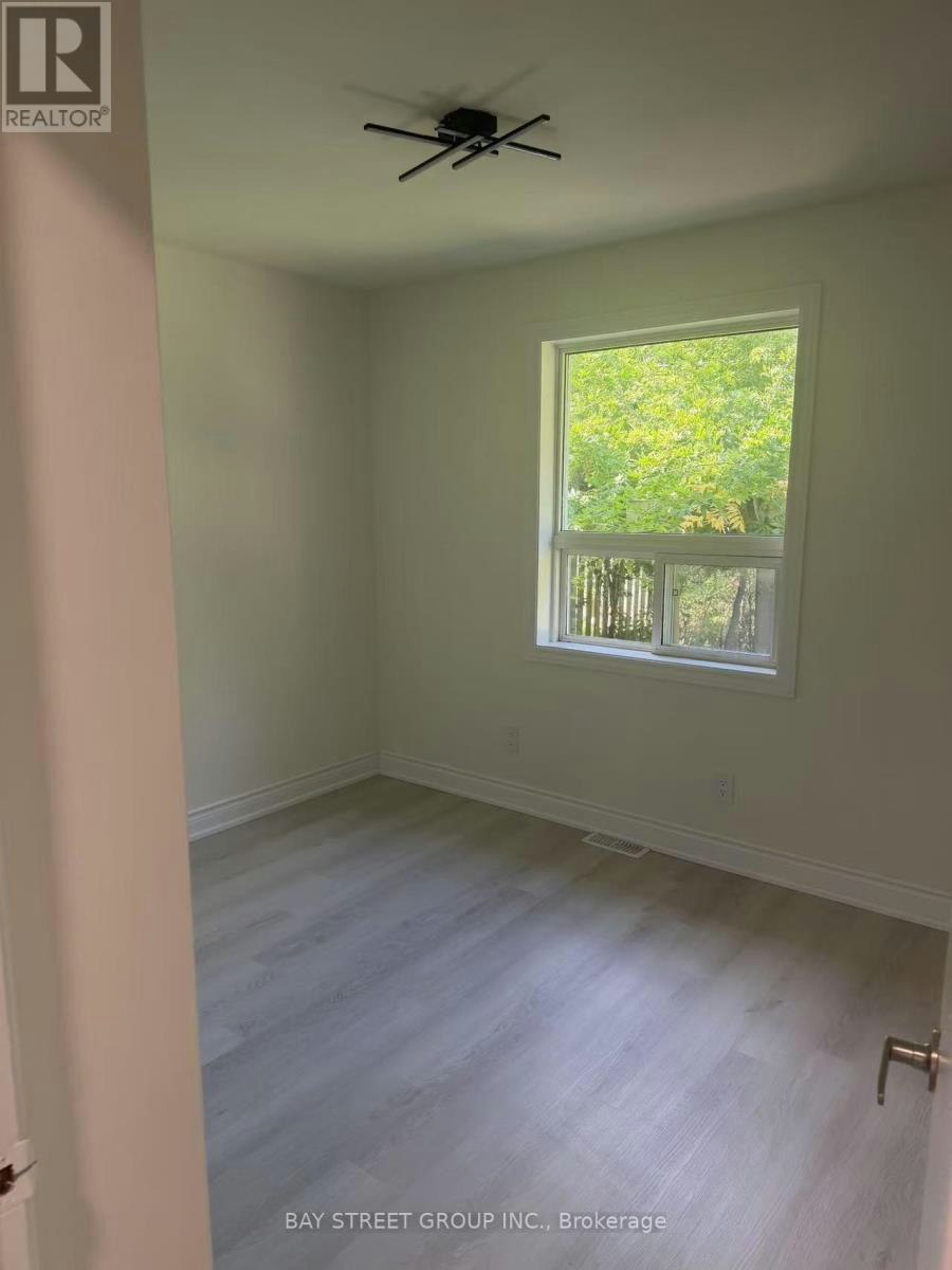 517 Lynett Crescent, Richmond Hill, ON, L4C 2V8 - 5