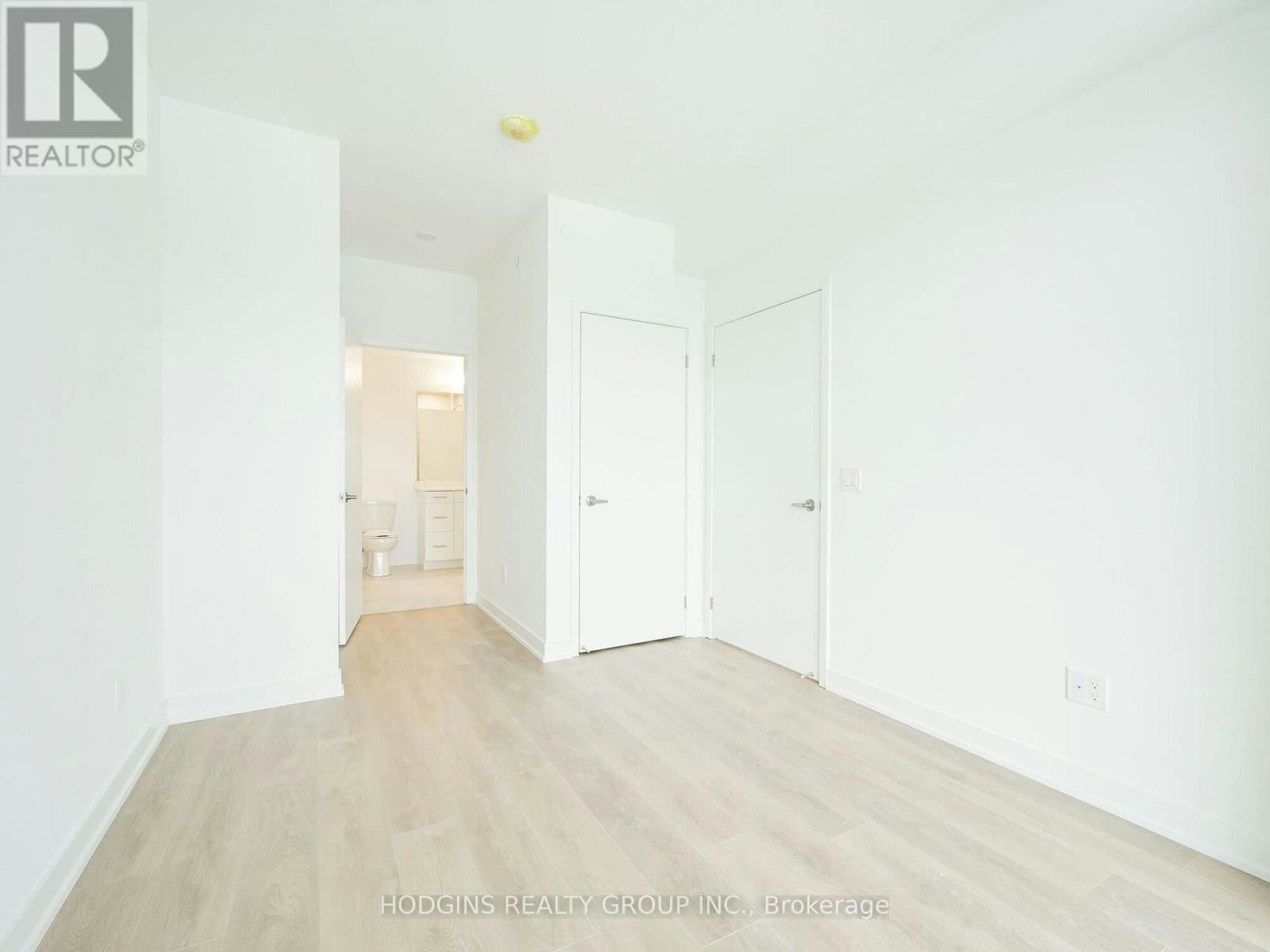104-1035 Southdown Road, Mississauga, ON, L5J 0A2 - 13