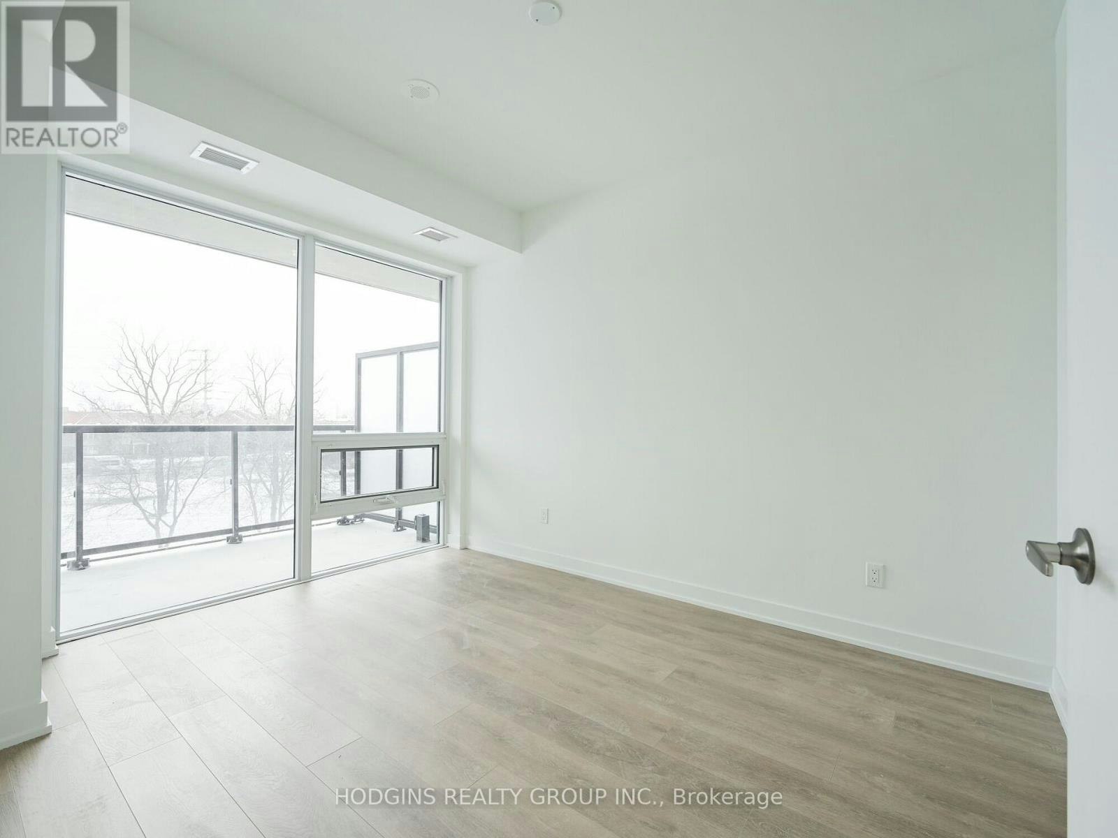 104-1035 Southdown Road, Mississauga, ON, L5J 0A2 - 12