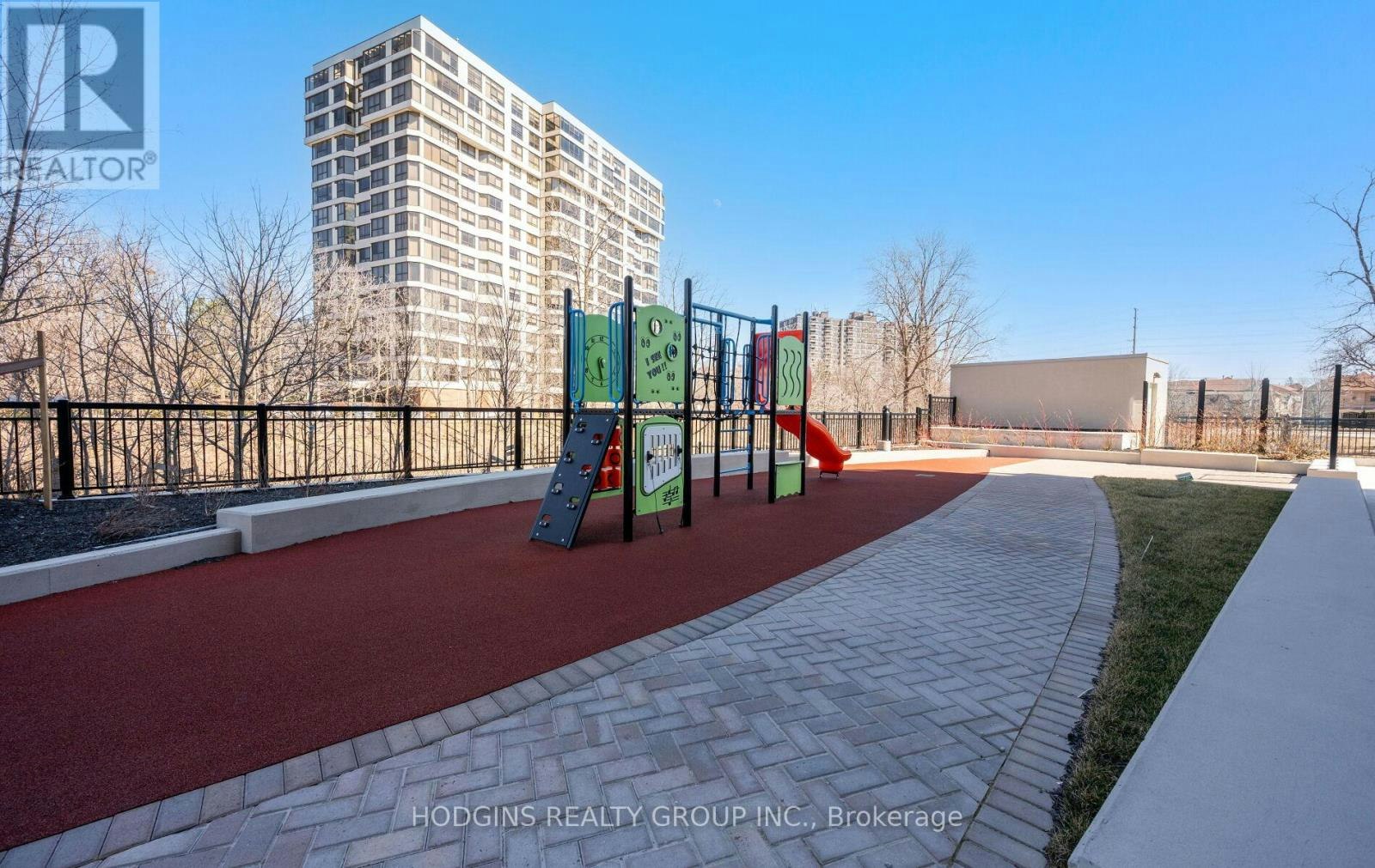 104-1035 Southdown Road, Mississauga, ON, L5J 0A2 - 26