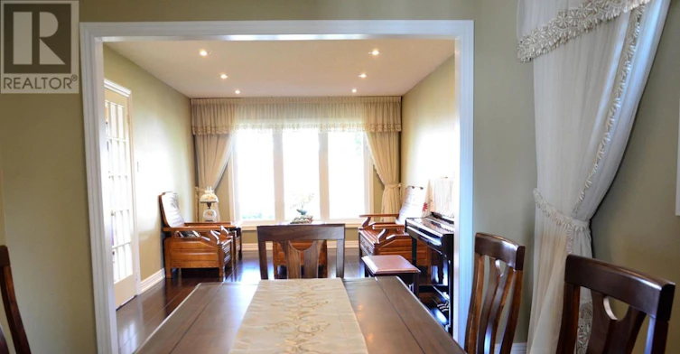 4379 Sedgefield Road, Mississauga, ON, L5M 3B6 - 5