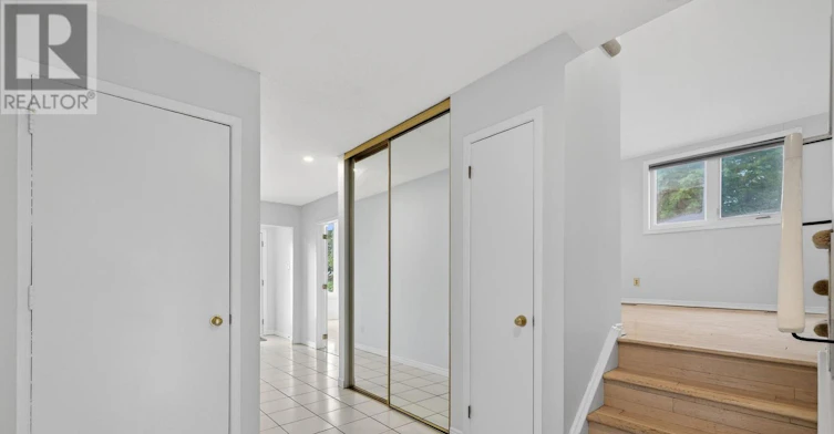 6343 Mattice Avenue, Ottawa, ON, K1C 2G1 - 9