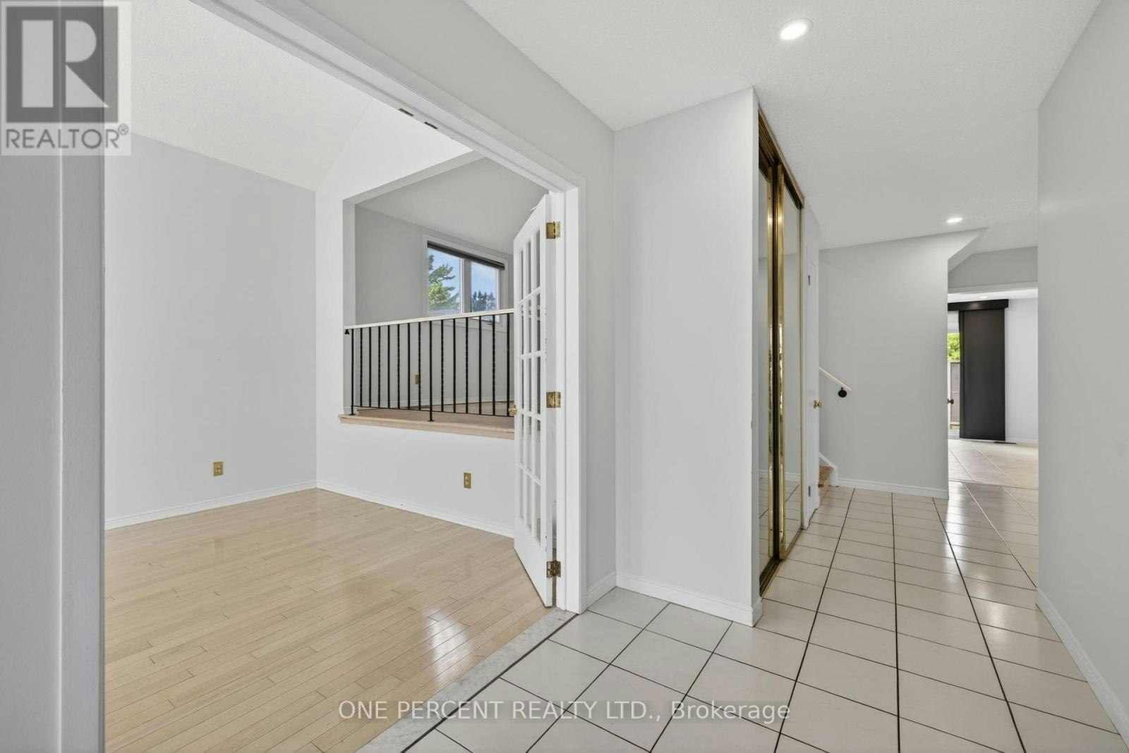 6343 Mattice Avenue, Ottawa, ON, K1C 2G1 - 3