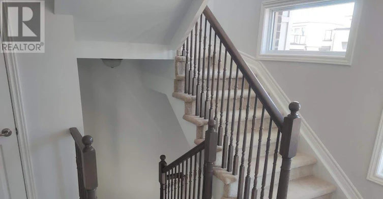 800 Kiniw Private, Ottawa, ON, K1K 5A3 - 11
