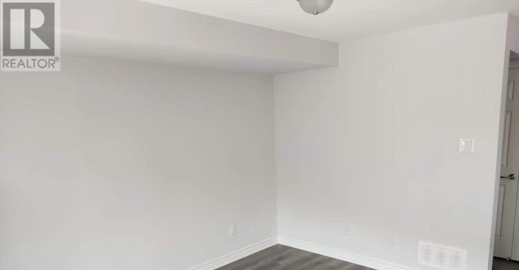 800 Kiniw Private, Ottawa, ON, K1K 5A3 - 9
