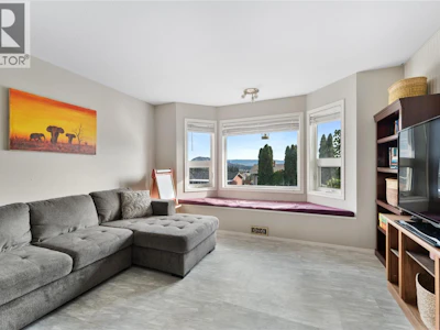 3772 Glenway Road - 4
