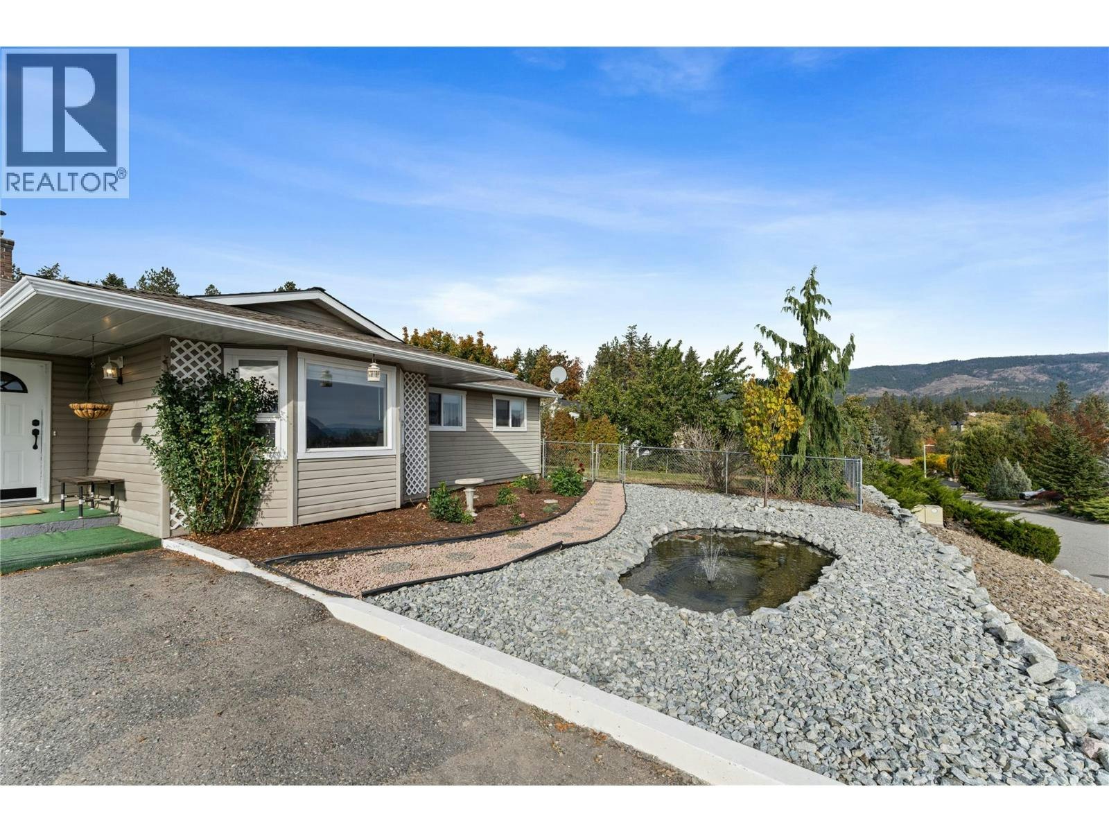 3772 Glenway Road, West Kelowna, BC, V4T 1E3 - 51