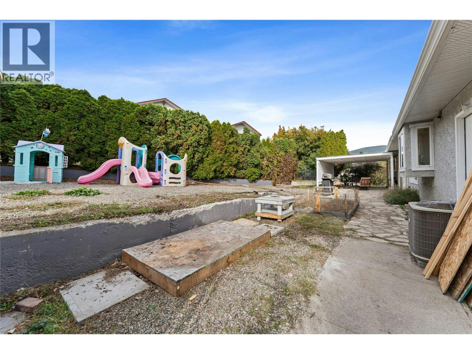 3772 Glenway Road, West Kelowna, BC, V4T 1E3 - 55