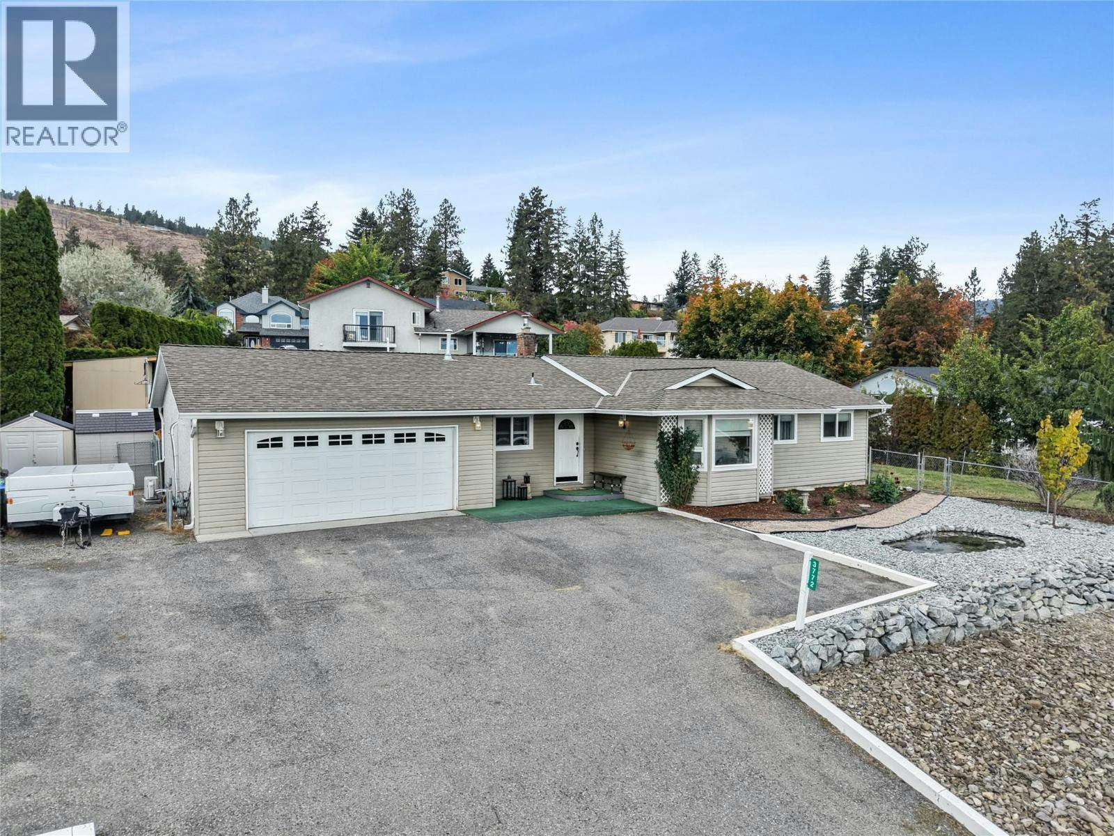 3772 Glenway Road - 2