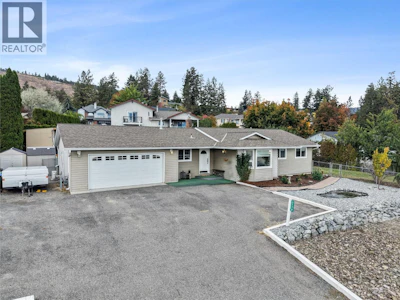 3772 Glenway Road - 2