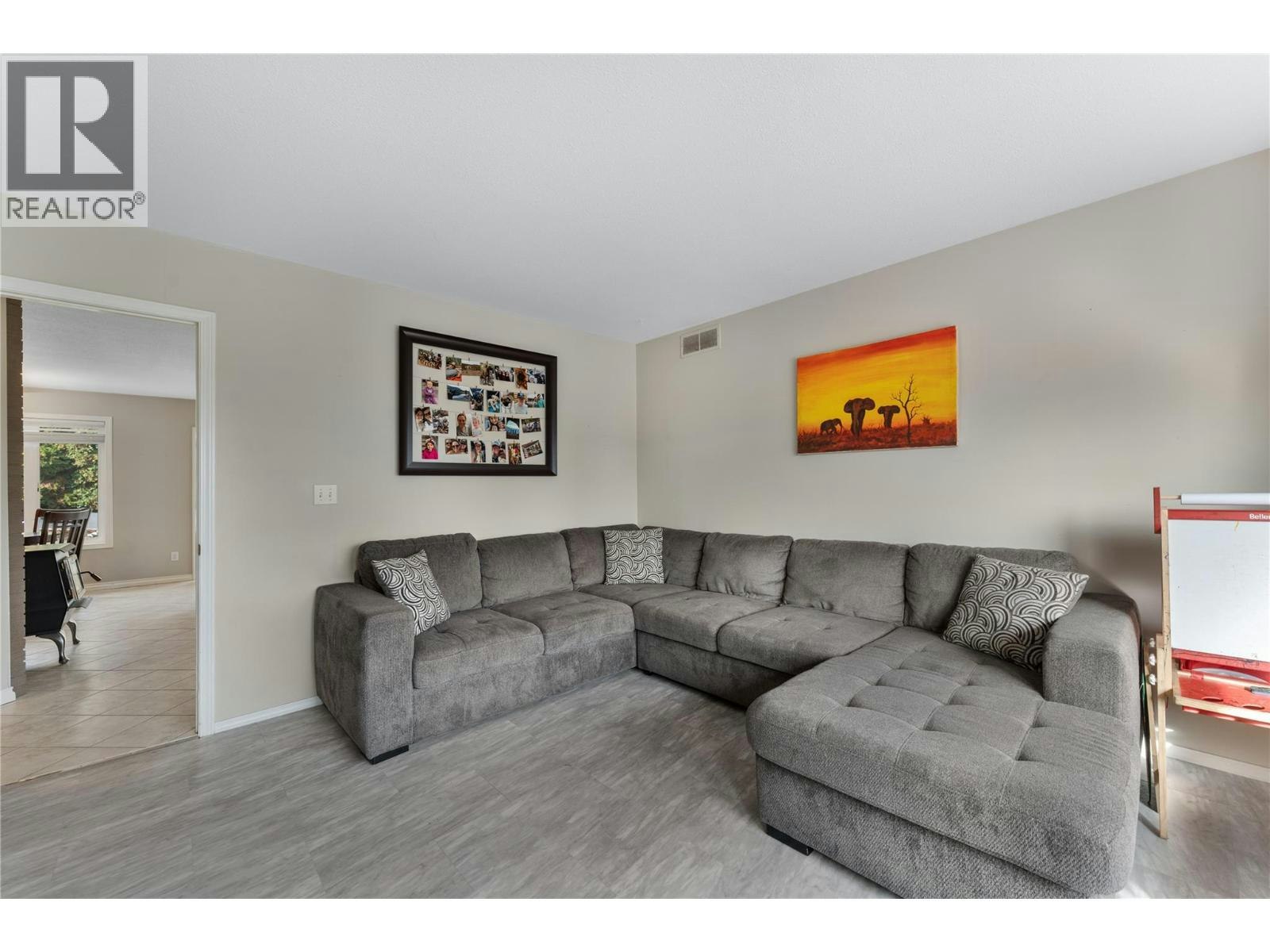 3772 Glenway Road - 5
