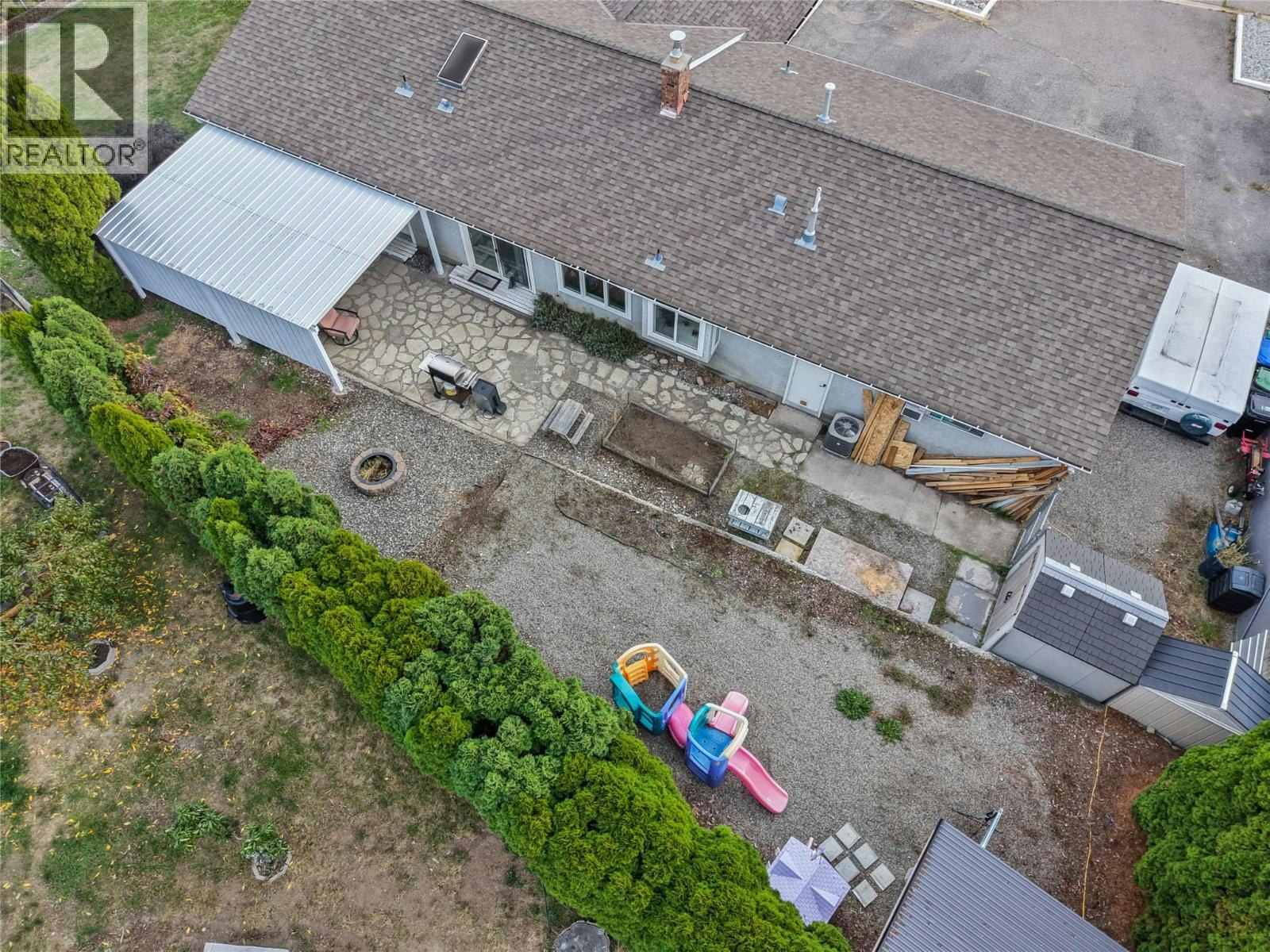 3772 Glenway Road, West Kelowna, BC, V4T 1E3 - 38