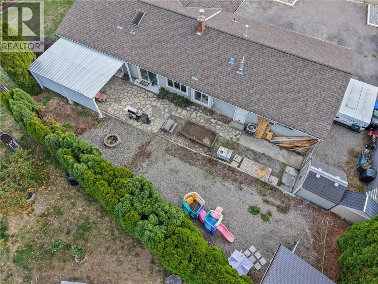3772 Glenway Road, West Kelowna, BC, V4T 1E3 - 38