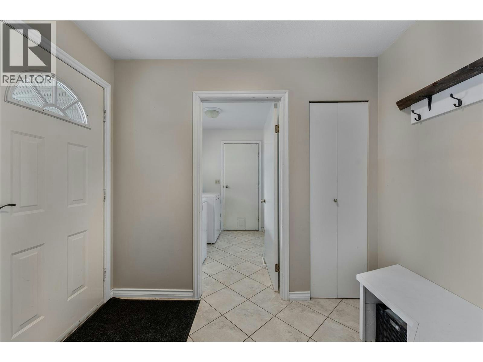 3772 Glenway Road - 3