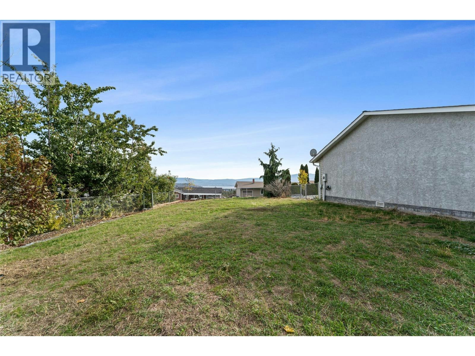 3772 Glenway Road, West Kelowna, BC, V4T 1E3 - 53
