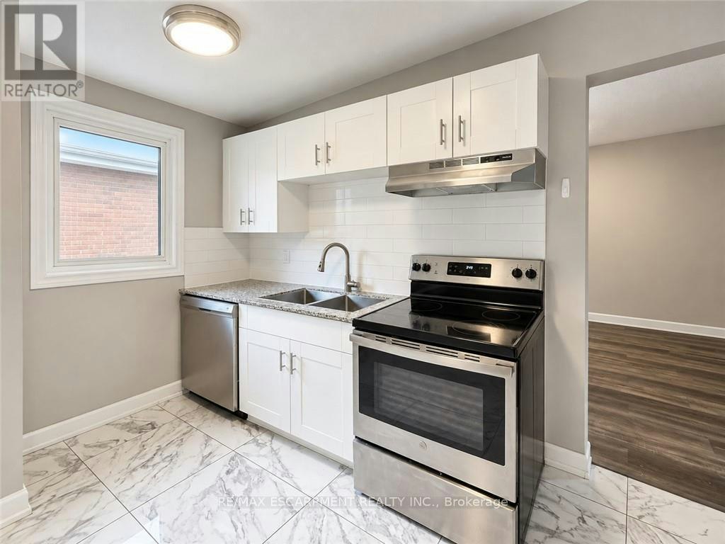 UPPER-63 Sanatorium Road, Hamilton, ON, L9C 1Y4 - 10