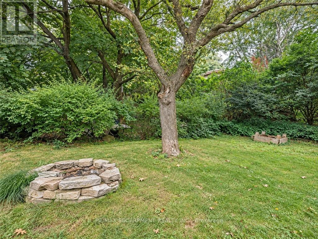UPPER-63 Sanatorium Road, Hamilton, ON, L9C 1Y4 - 30