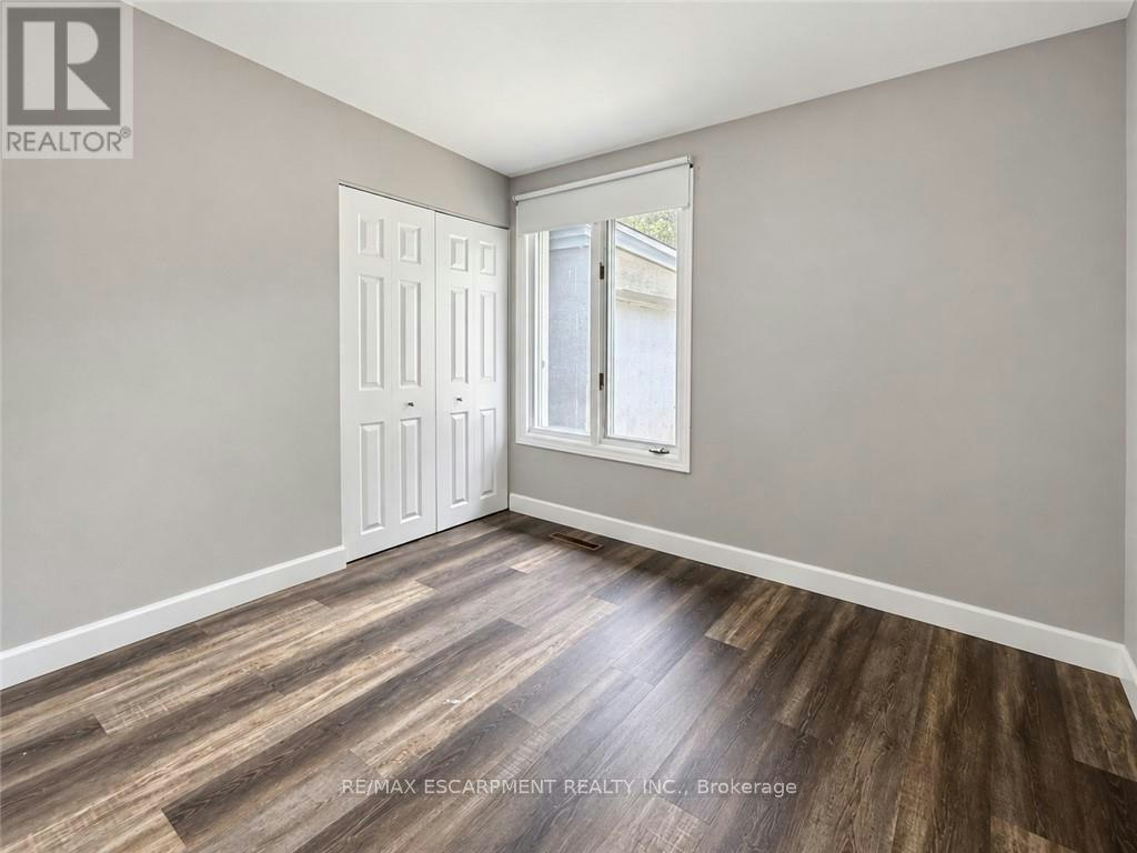 UPPER-63 Sanatorium Road, Hamilton, ON, L9C 1Y4 - 25