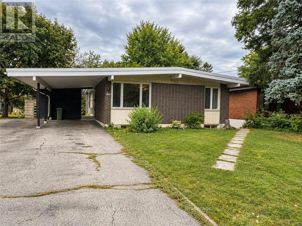 UPPER-63 Sanatorium Road, Hamilton, ON, L9C 1Y4