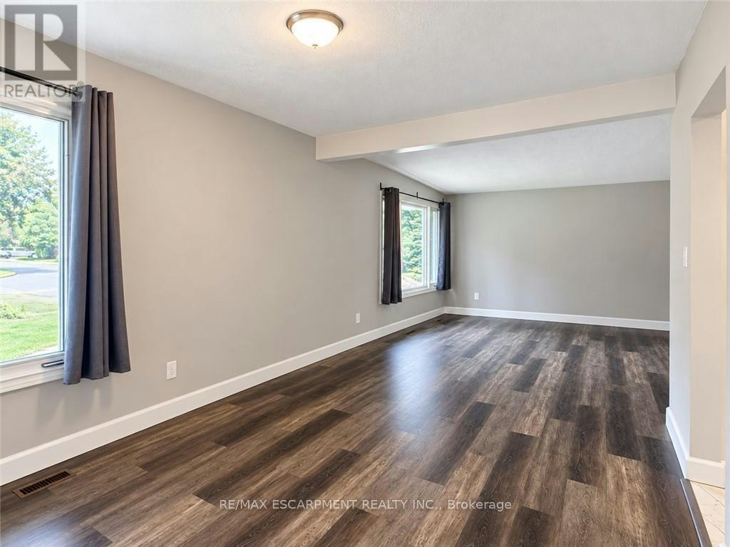 UPPER-63 Sanatorium Road, Hamilton, ON, L9C 1Y4 - 9