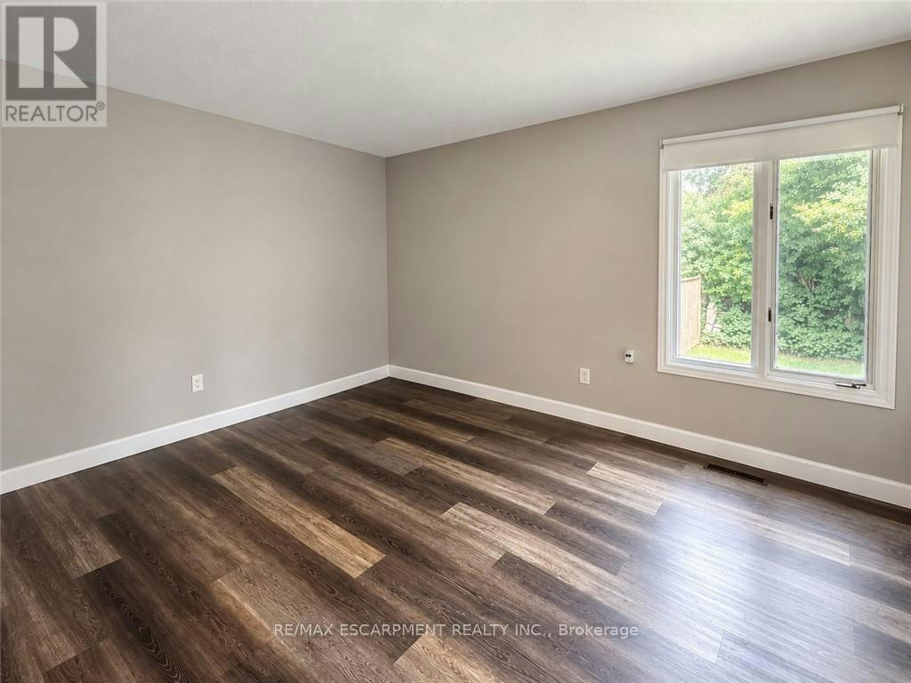 UPPER-63 Sanatorium Road, Hamilton, ON, L9C 1Y4 - 21