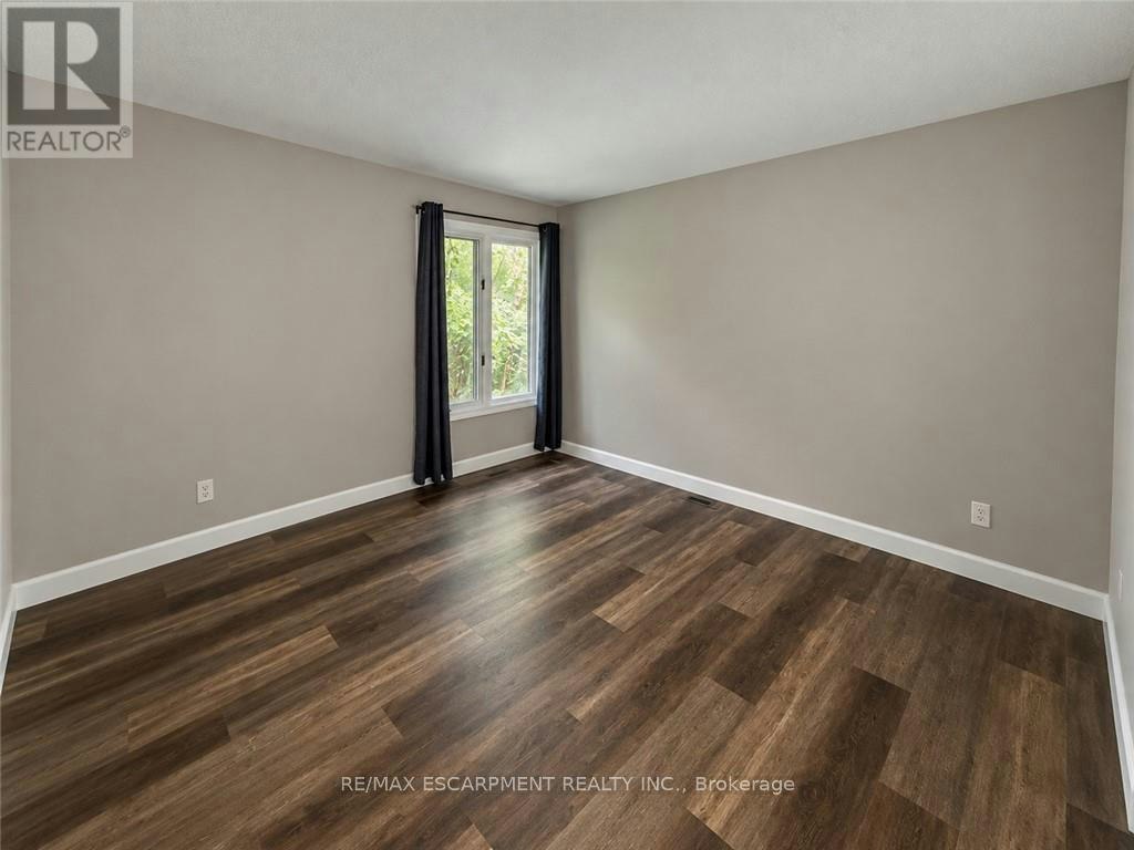 UPPER-63 Sanatorium Road, Hamilton, ON, L9C 1Y4 - 19