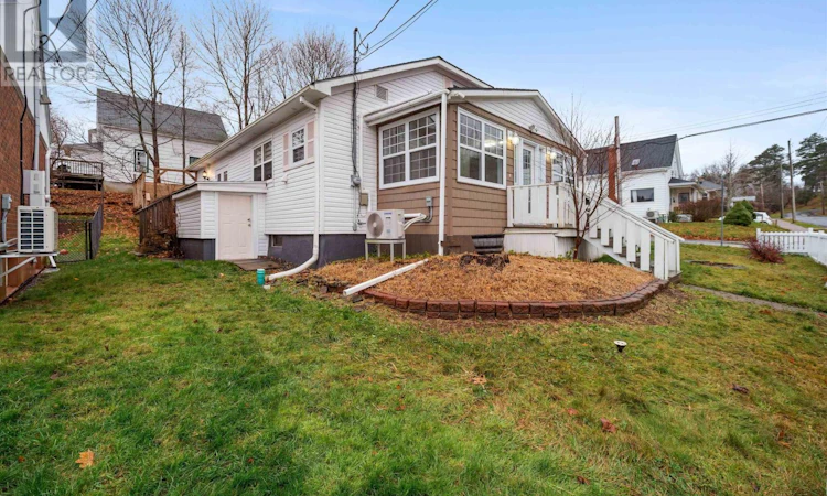 140 Maple Avenue