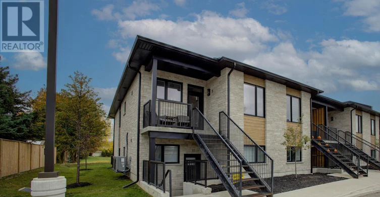 5-440 King Street E, Wellington North, ON, N0G 2L4 - 3