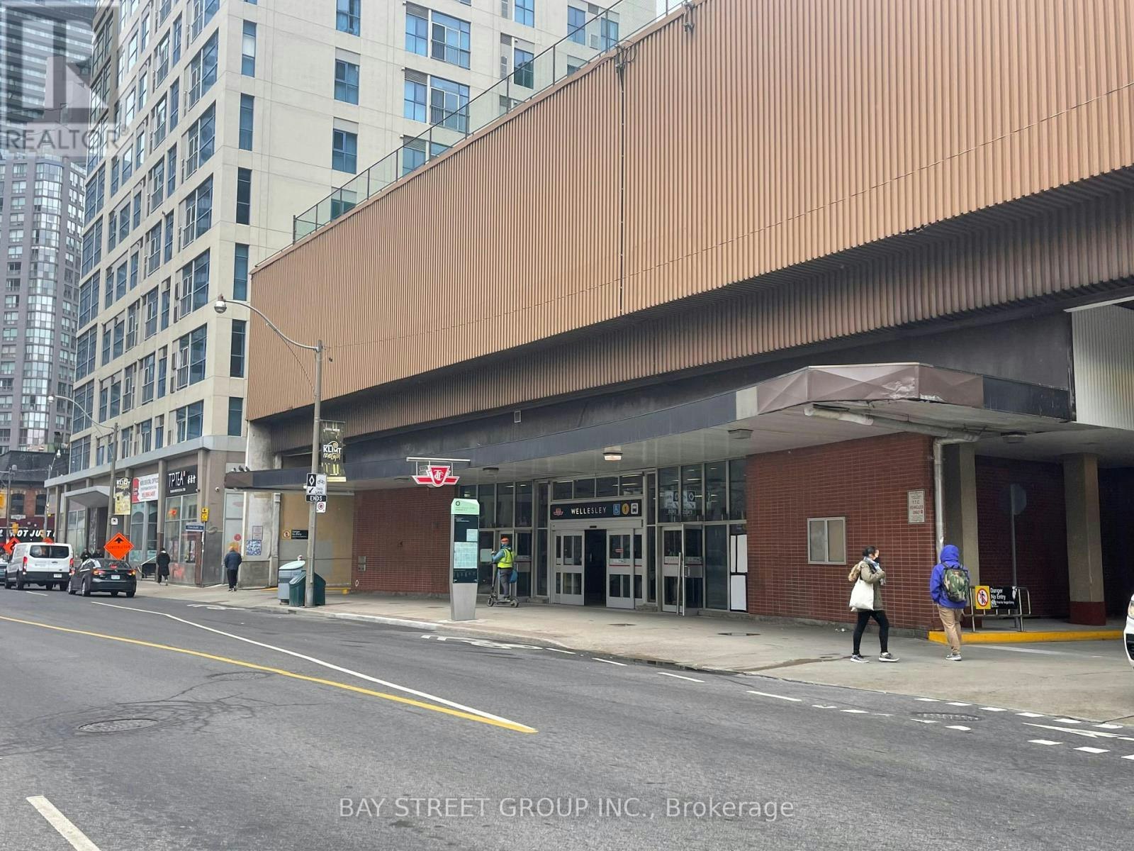 205-28 Wellesley Street E, Toronto, ON, M4Y 1G3 - 10