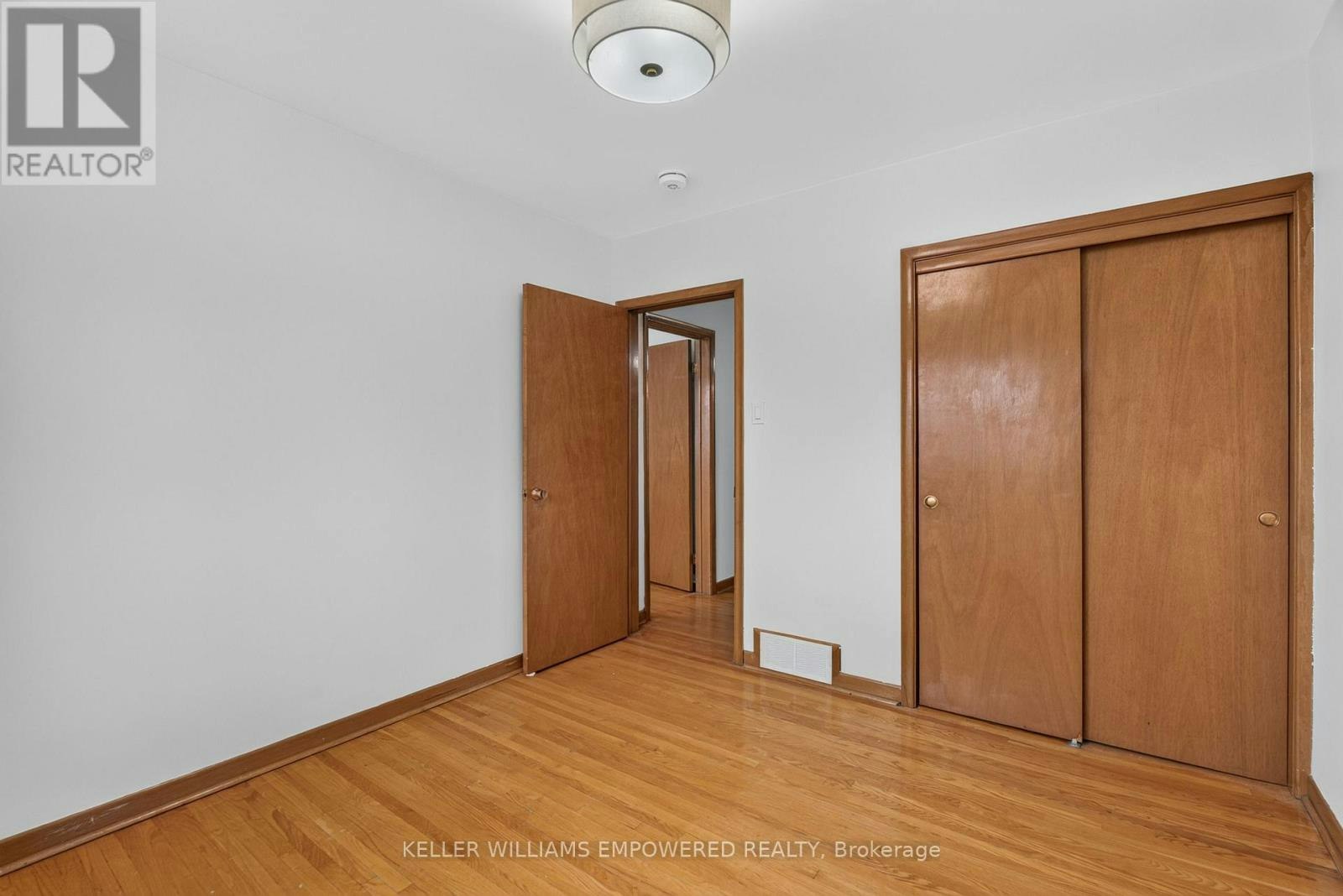 MAIN-6 Archway Crescent, Toronto, ON, M9M 1V6 - 26