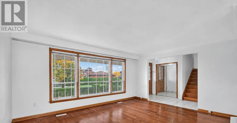 MAIN-6 Archway Crescent, Toronto, ON, M9M 1V6 - 7