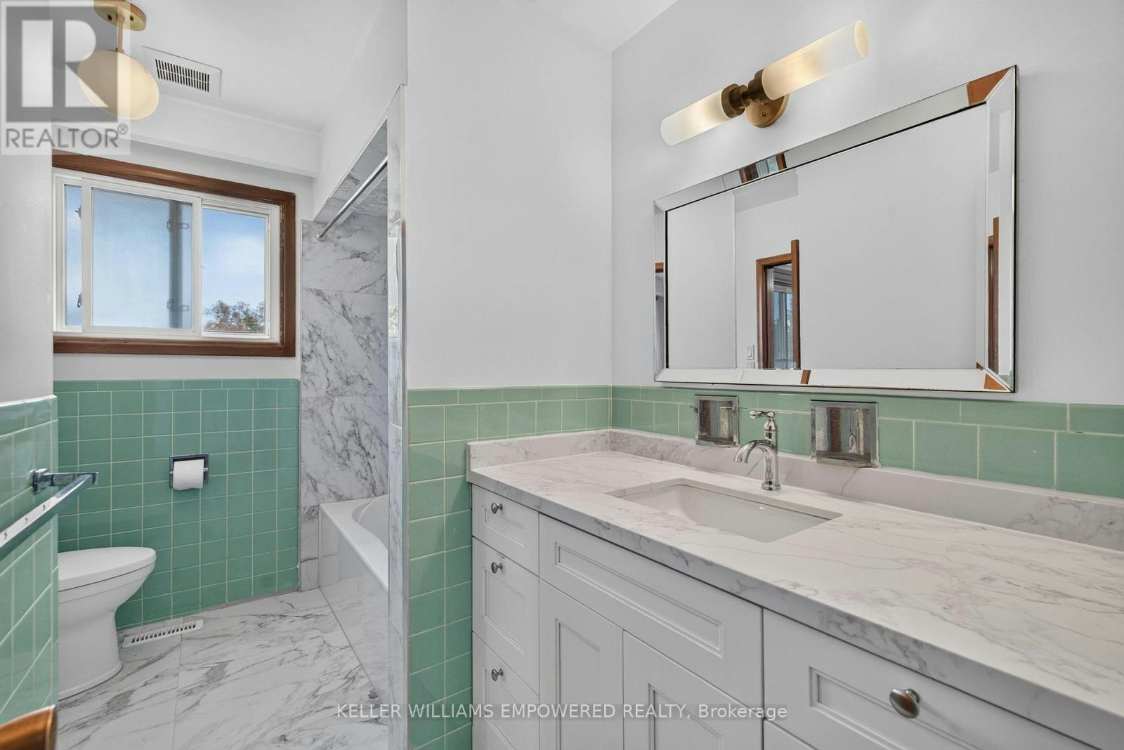MAIN-6 Archway Crescent, Toronto, ON, M9M 1V6 - 21